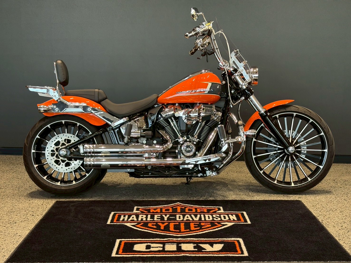 2023 ブレイクアウト BREAKOUT®｜ハーレーダビッドソン認定中古車